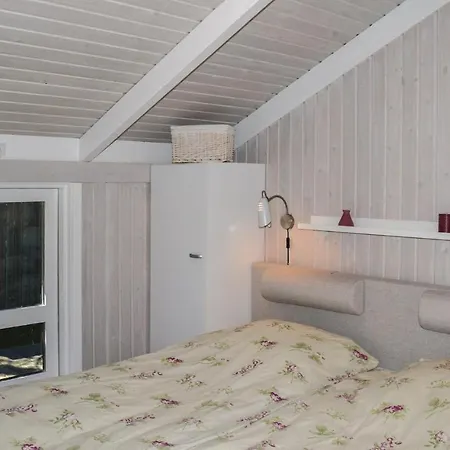 Semesterbostad Four-bedroom Holiday In Albak Ålbæk